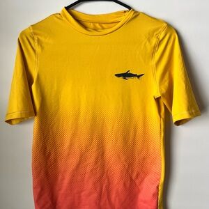 Boys Swim Tops Bundle
Youth Size M and L (all fit like a youth Medium)